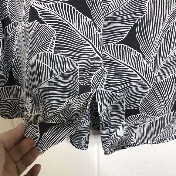 A Pea in the Pod Womens Maternity Black & White Sleeveless Tank Top Size Small - Picture 5 of 14